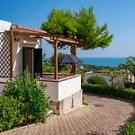 Apartmanhotel Villaggio Passo Dell'arciprete 4*