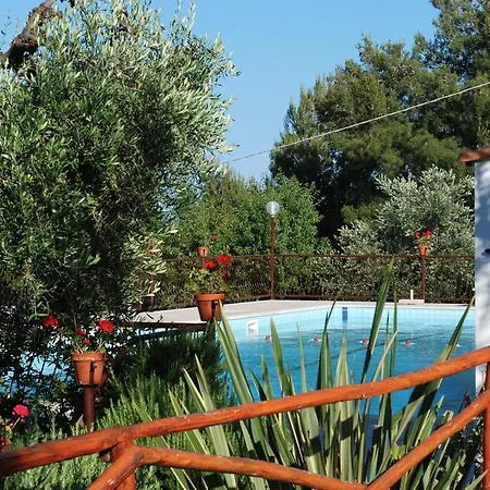 Aparthotel Villaggio Passo Dell'arciprete 3*