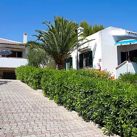 Villaggio Passo Dell'arciprete Апарт-отель Вьесте