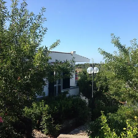 Villaggio Passo Dell'arciprete 4* ויאסטה