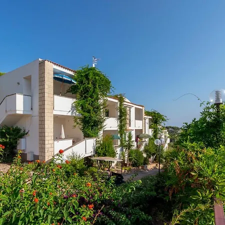 מלון דירות Villaggio Passo Dell'arciprete ויאסטה